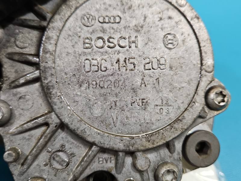 Вакуумний насос Volkswagen Touran 03G145209 — фото деталі 2