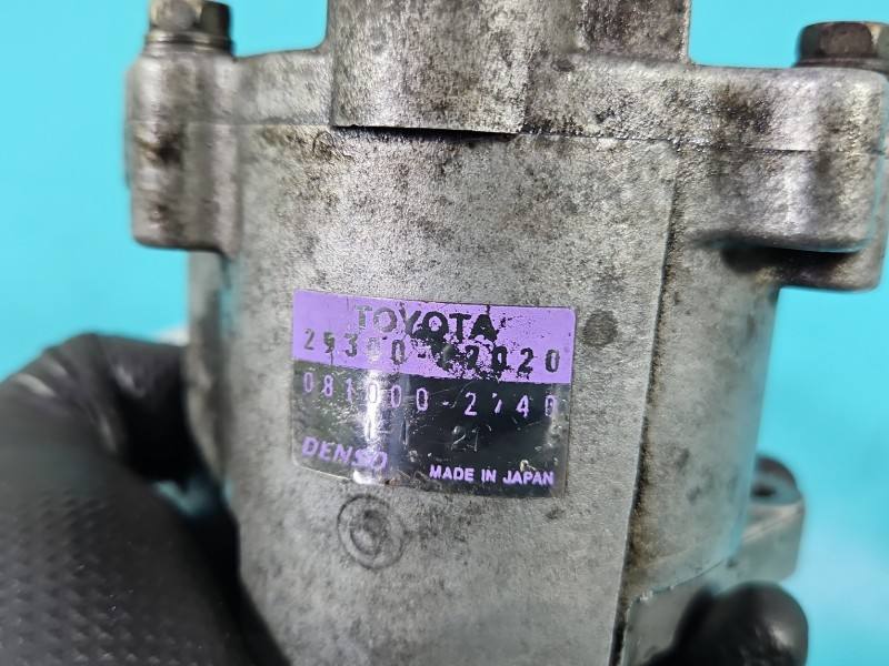 Вакуумний насос Toyota Rav4 29300-27020 — фото деталі 9