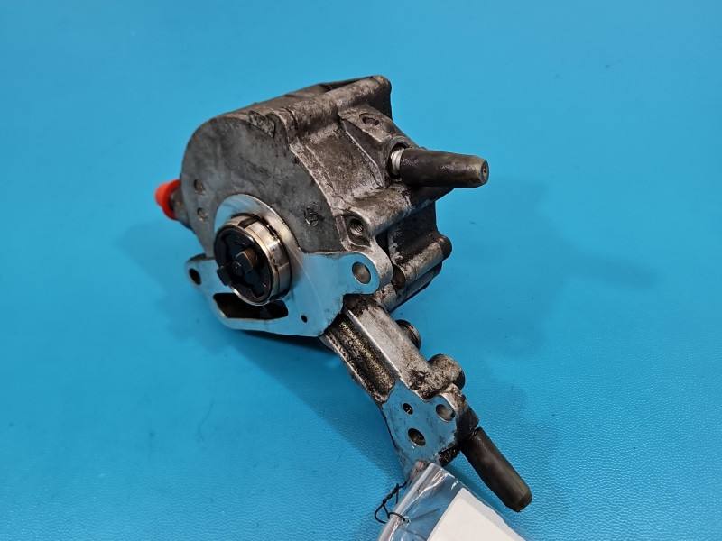 Вакуумний насос Audi A3 8P 038145209