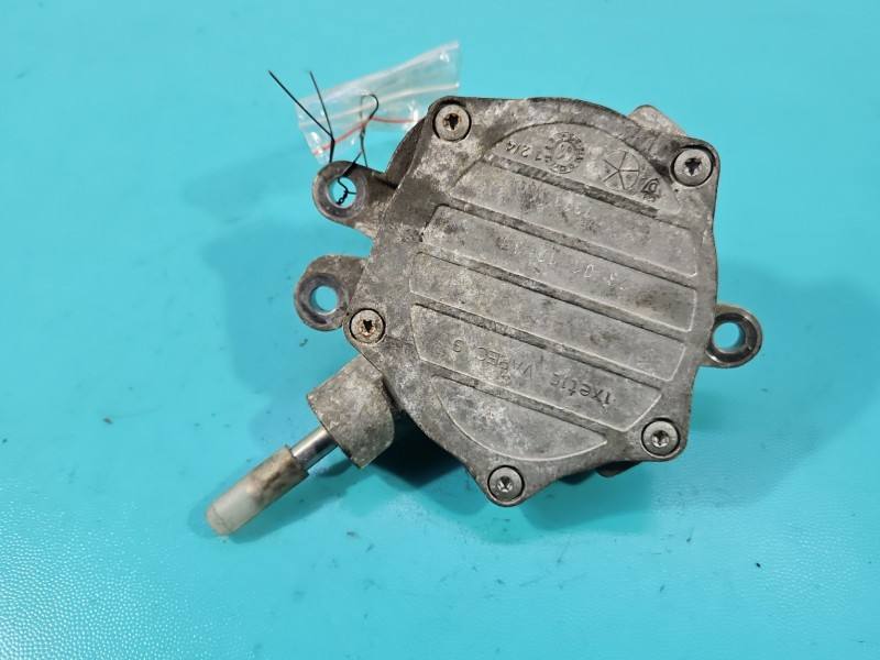Вакуумний насос Toyota Avensis T27 23011235 — фото деталі 5