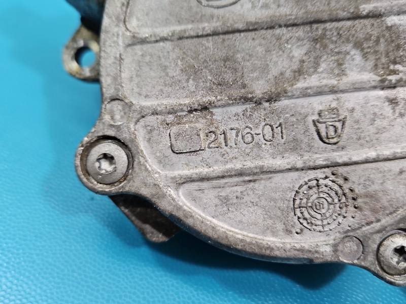 Вакуумний насос Volkswagen Passat B6 2176-01 — фото деталі 8