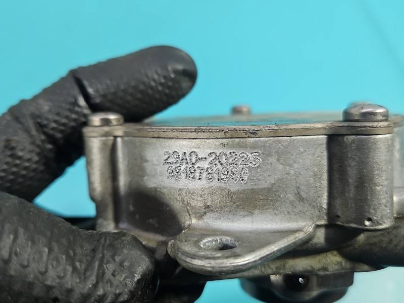 Вакуумний насос Peugeot 508 9818781980 — фото деталі 7