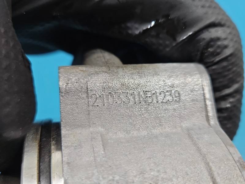 Вакуумный насос Kia Ceed 28810-08000 — фото детали 9