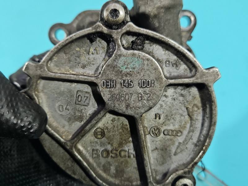 Вакуумный насос Volkswagen Passat B6 03H145100B — фото детали 6
