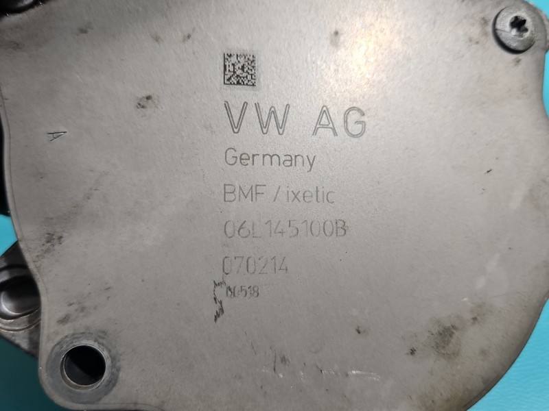 Вакуумний насос Audi A5 8T 06L145100B — фото деталі 6