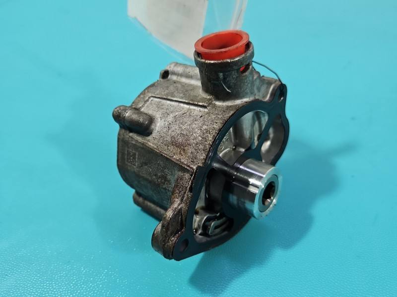 Вакуумный насос Mercedes E W212 A6512300465