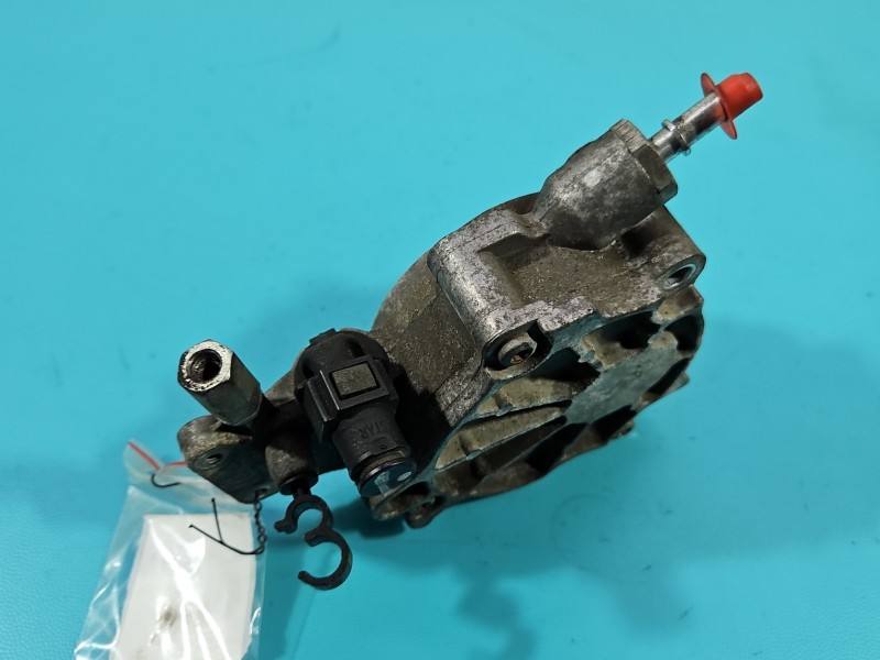 Вакуумный насос Ford S-max D171B-1B — фото детали 7
