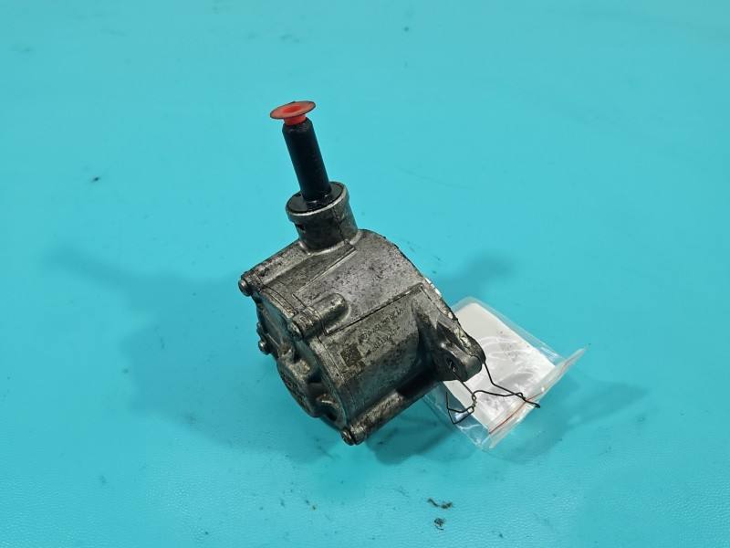 Вакуумний насос Mercedes E W212 A6512300465