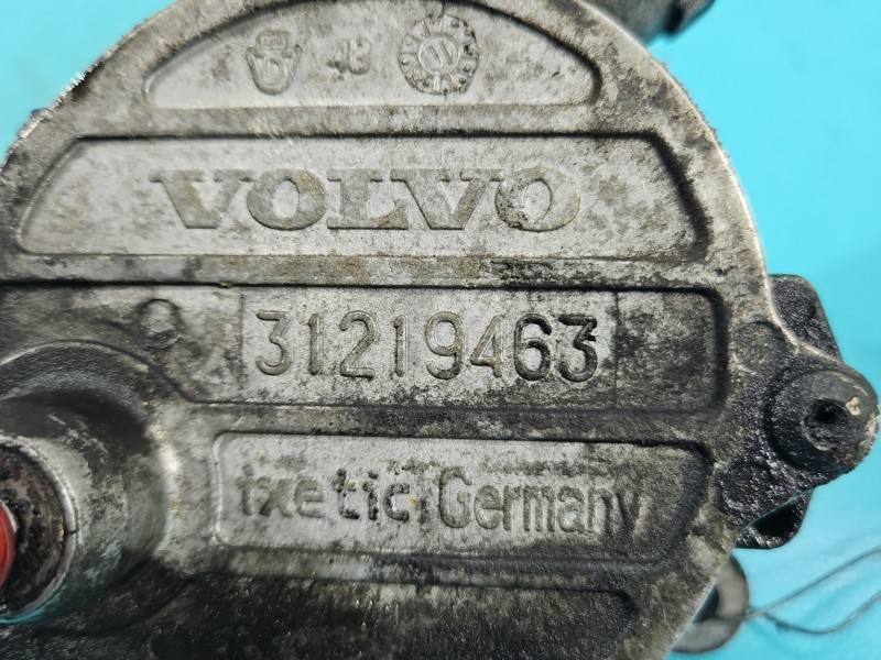 Вакуумный насос Volvo S60 31219463 — фото детали 3