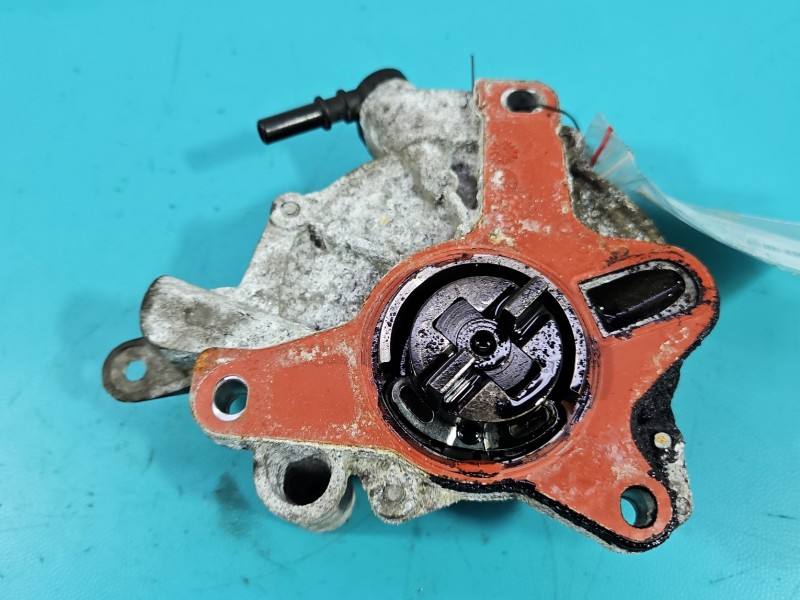 Вакуумний насос Ford S-max 9673836180 — фото деталі 2
