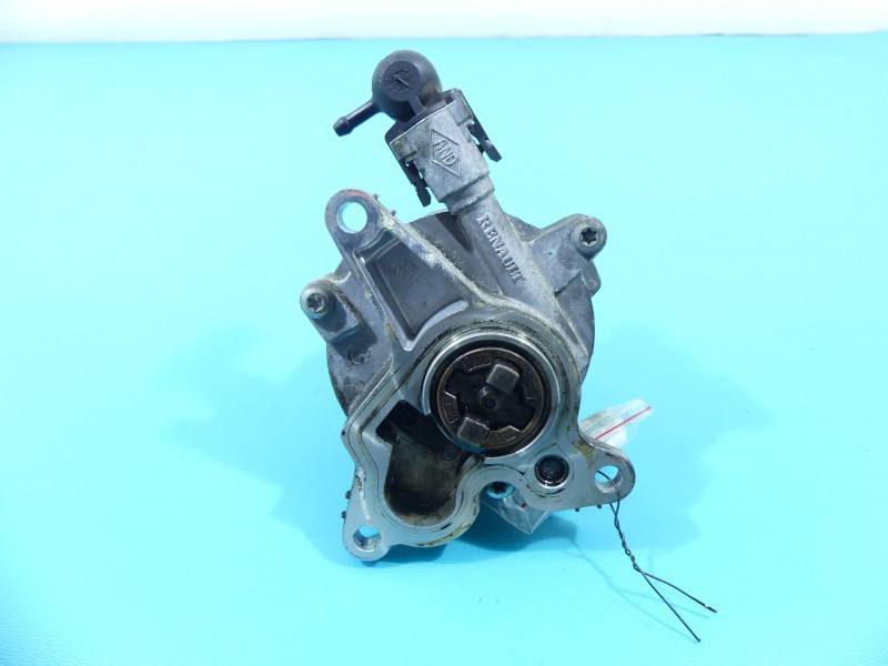 Вакуумный насос Nissan X-trail 8200472458 — фото детали 4