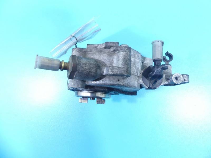 Вакуумний насос Mitsubishi Outlander D171-1 — фото деталі 4