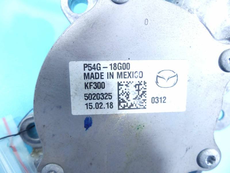 Вакуумний насос Mazda 3 P54G-18G00 — фото деталі 2