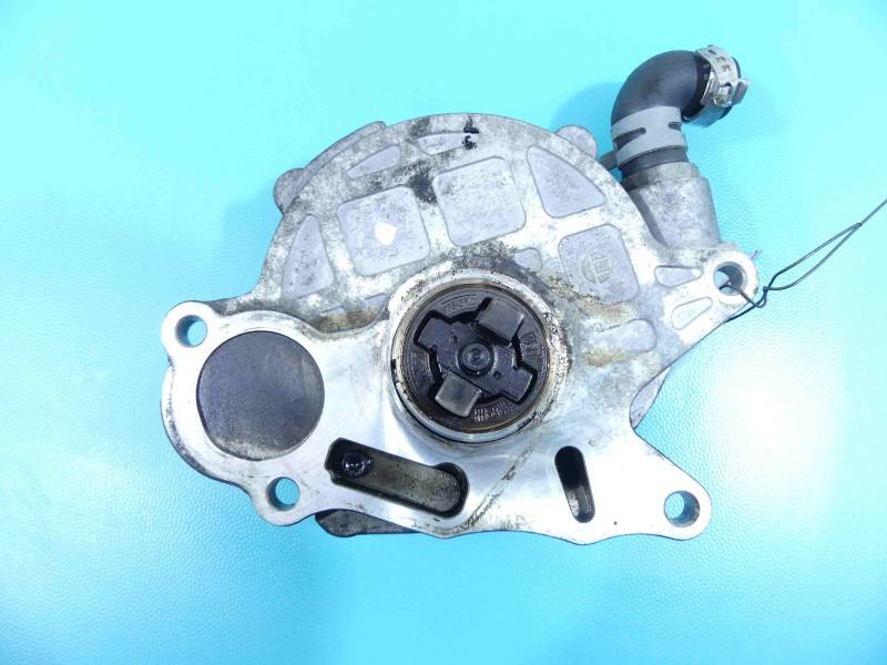 Вакуумний насос Seat Exeo 03L145100F — фото деталі 4