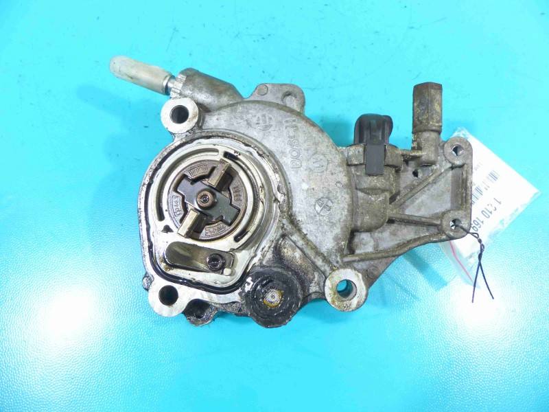 Вакуумный насос Land Rover Freelander D171B-1C2 — фото детали 4