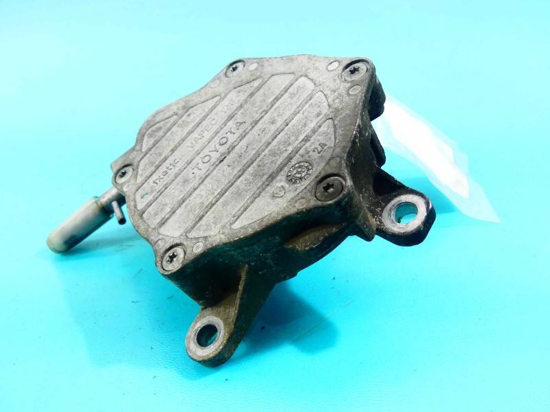 Вакуумный насос Toyota Avensis T27 06100945 — фото детали 2