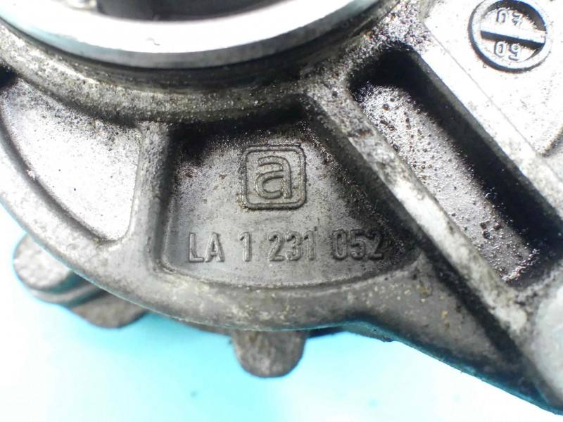 Вакуумний насос Mercedes Vito LA1231052 — фото деталі 3