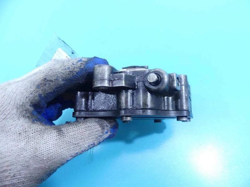 Вакуумный насос Volkswagen Touareg 07Z127025F — фото детали 5