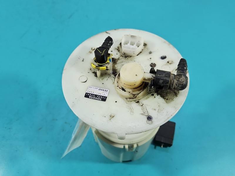 Топливный насос Toyota Prius 77020-47041 — фото детали 4