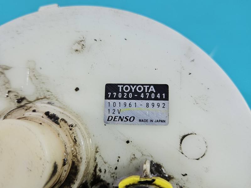 Топливный насос Toyota Prius 77020-47041 — фото детали 6