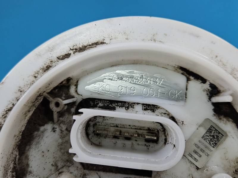Топливный насос Volkswagen Golf plus 1K0919051CK — фото детали 5