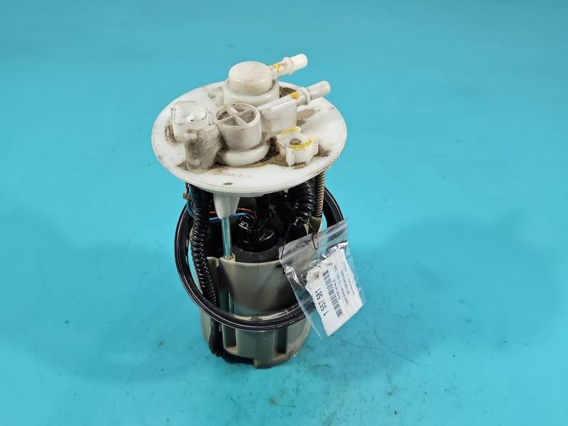 Топливный насос Toyota Avensis T25 058030F001
