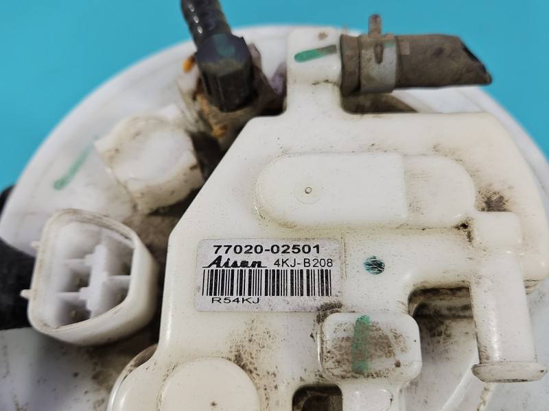 Топливный насос Toyota Auris 77020-02501 — фото детали 7