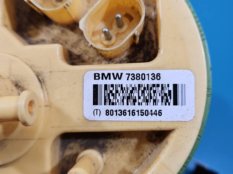 Паливний насос BMW X5 F15 7380136 — фото деталі 5