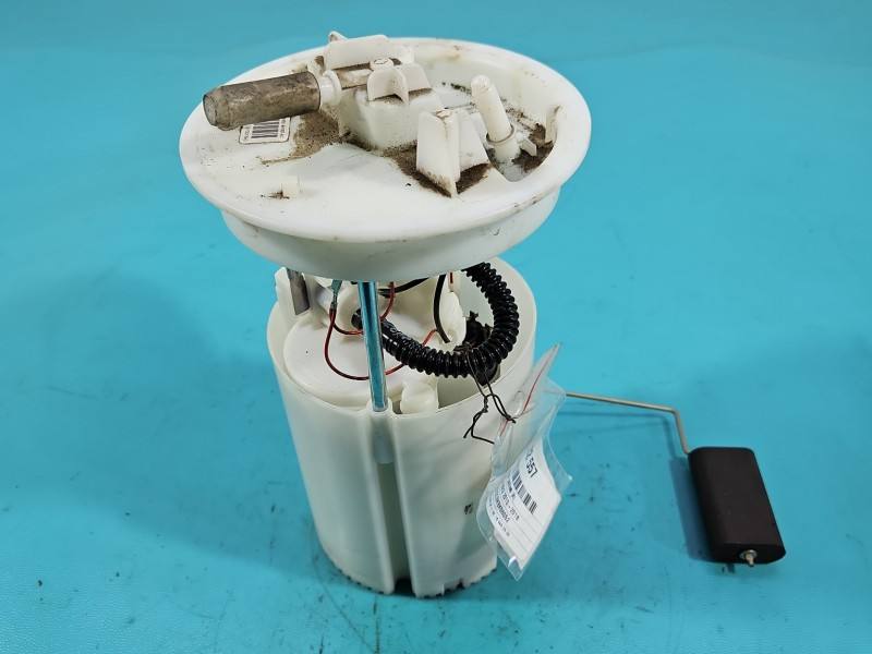 Топливный насос Ford Focus AV61-9H307-AC — фото детали 2