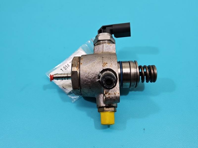 Топливный насос Audi Q5 280213172844 — фото детали 3