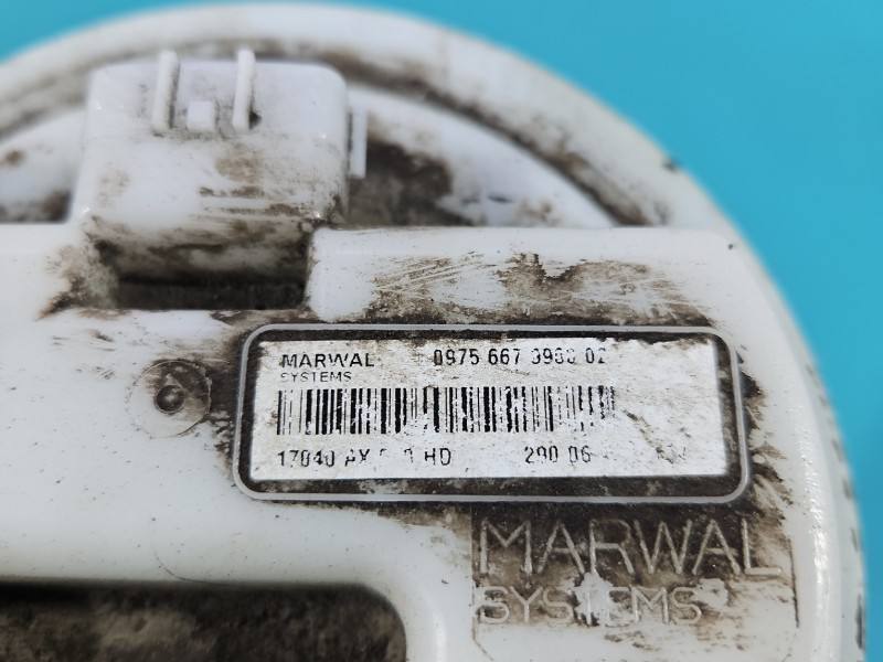 Топливный насос Nissan Note 0975667990002 — фото детали 4