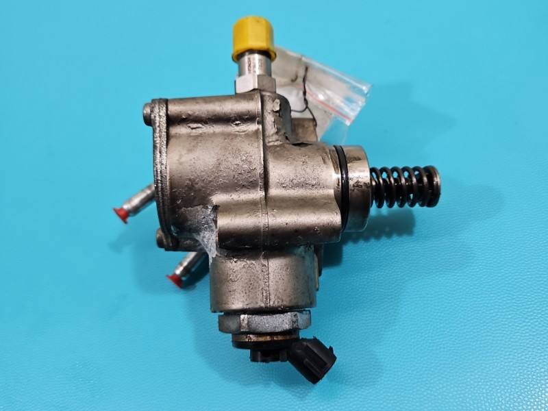 Топливный насос Mazda CX-7 HFS863-02 — фото детали 7