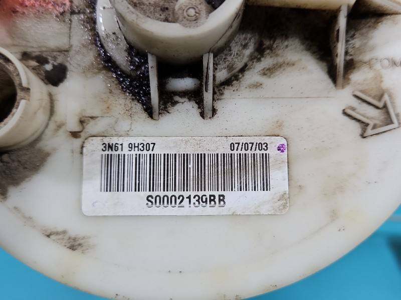 Топливный насос Mazda 3 3N61-9H307 — фото детали 4