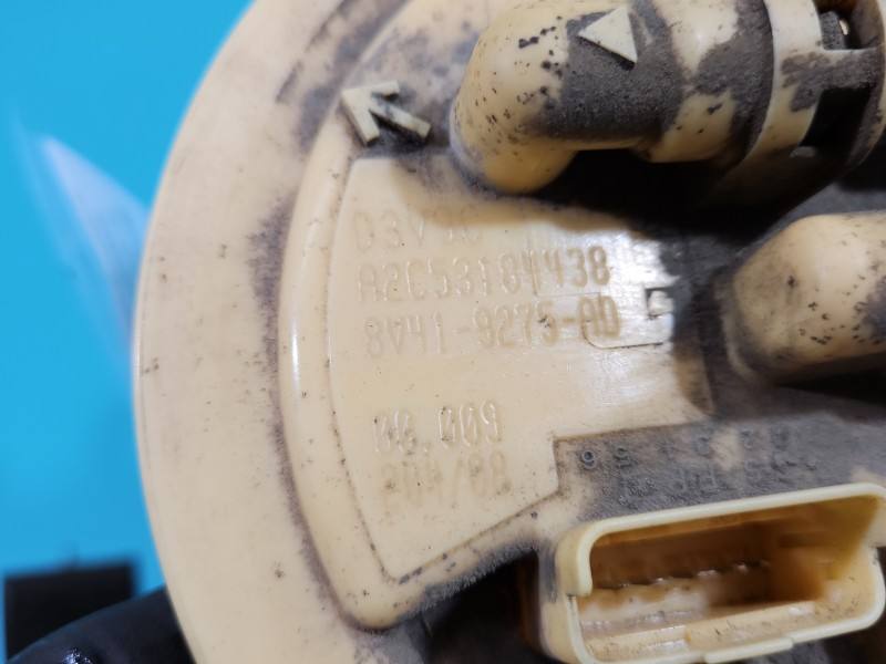 Топливный насос Ford Kuga 8V41-9275-AD — фото детали 4