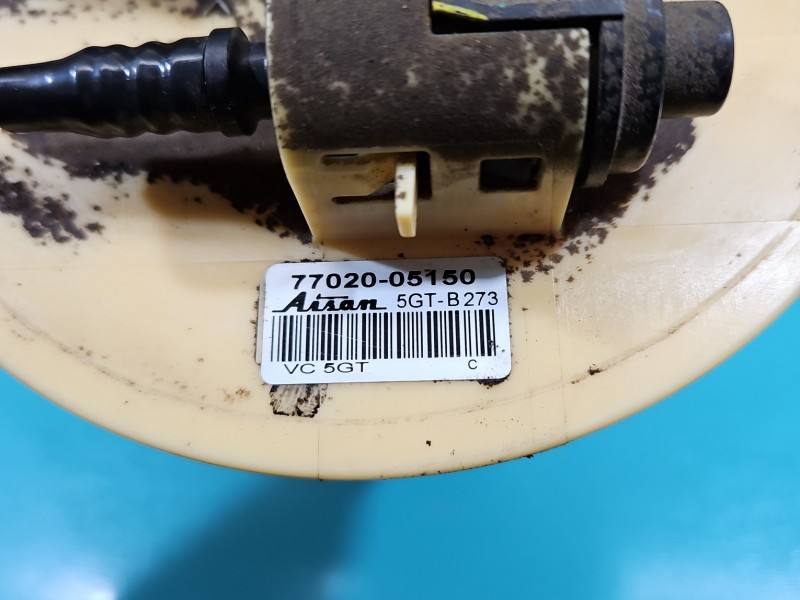 Паливний насос Toyota Avensis T27 77020-05150 — фото деталі 5