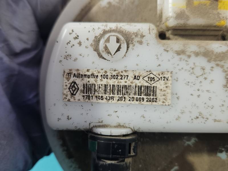 Топливный насос Renault Clio 170114543R — фото детали 4
