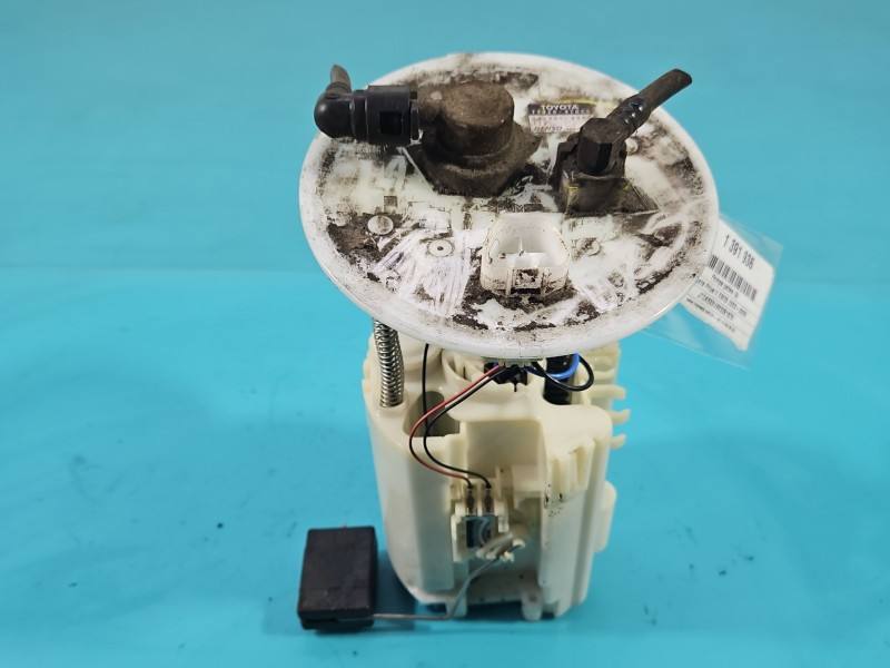 Топливный насос Toyota Prius 77020-47041 — фото детали 2