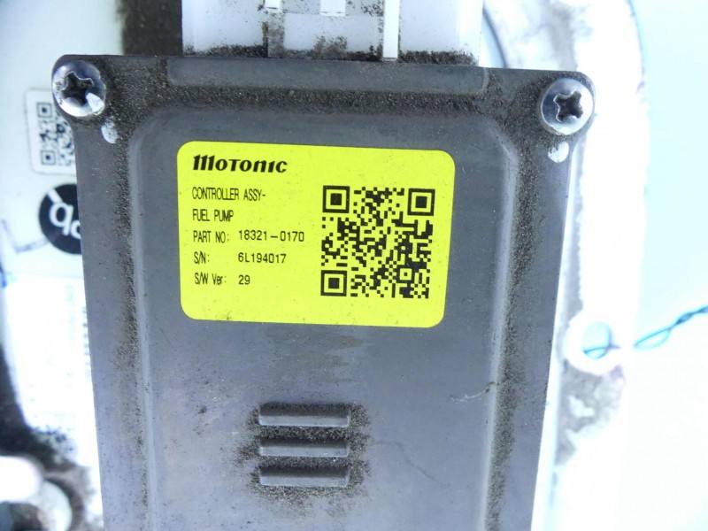 Паливний насос Kia Optima 31110-E6000 — фото деталі 4