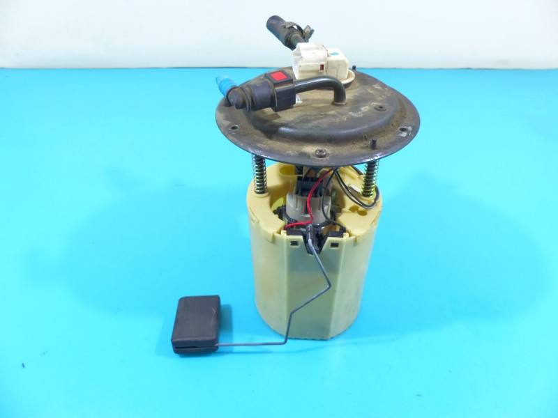 Паливний насос Kia Shuma F00T058506