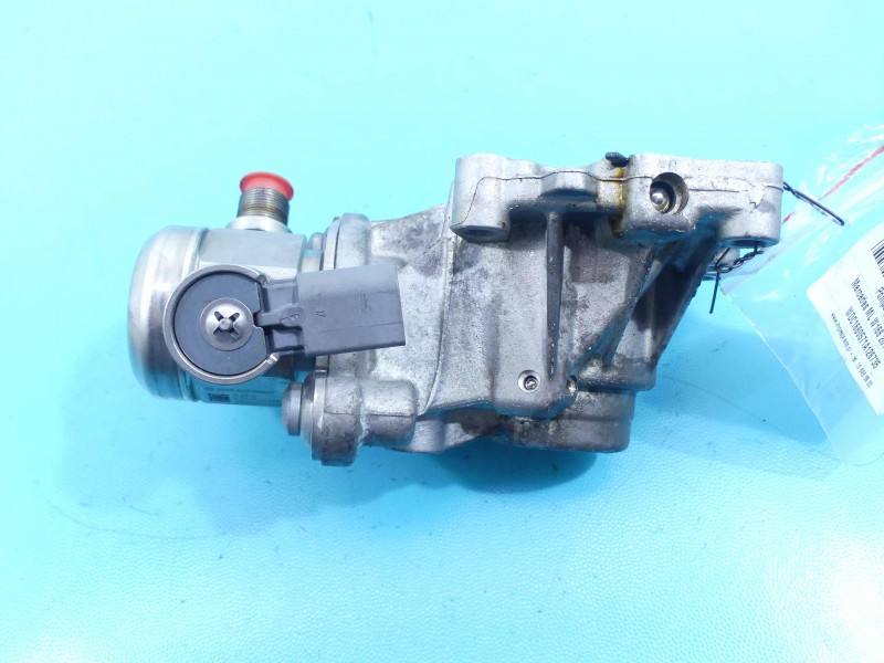 Паливний насос Mercedes ML W166 A2760700101 — фото деталі 4