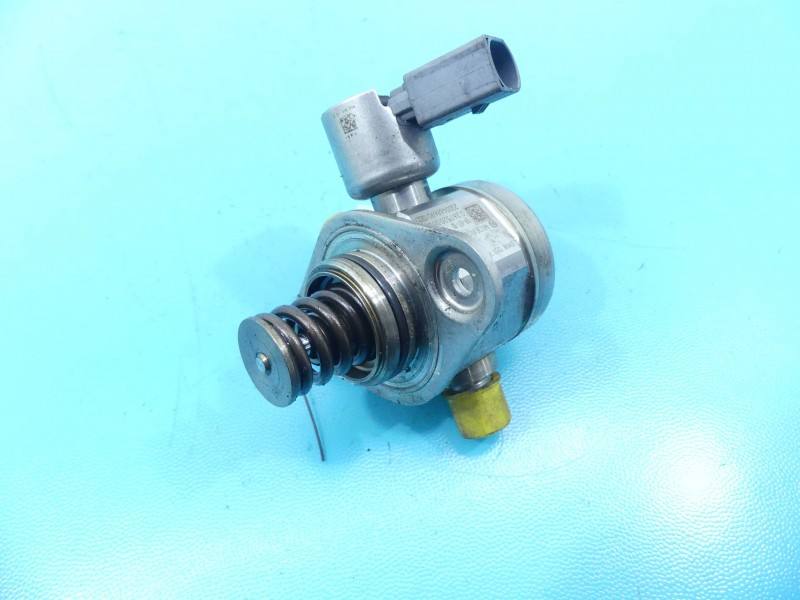 Паливний насос BMW 7 F01 7595339