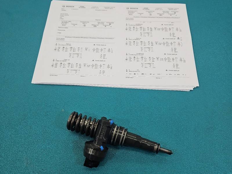 Форсунка Volkswagen Golf 4 0414720213