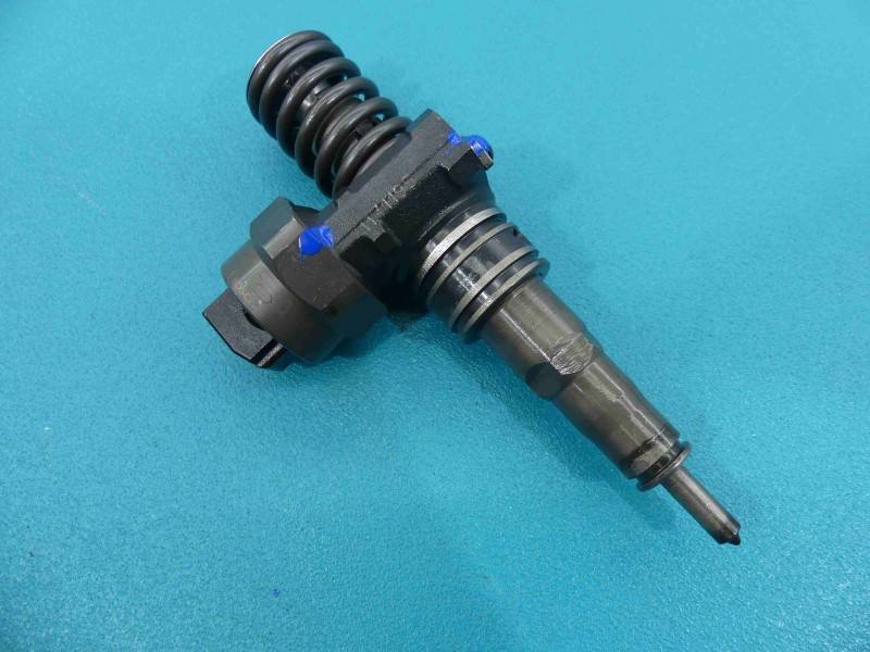 Форсунка Volkswagen Passat B5 0414720007