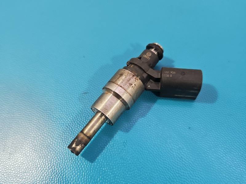Форсунка Seat Altea 0261500020