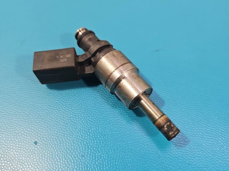 Форсунка Seat Altea 0261500020