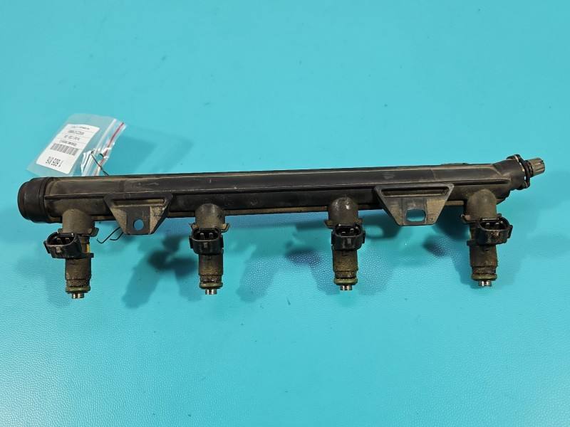 Форсунка Volkswagen Golf 5 036906031AG