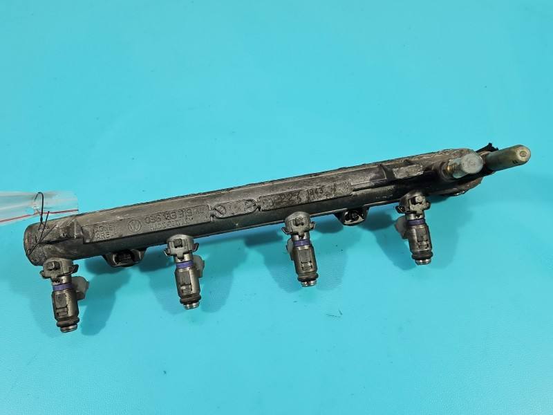 Форсунка Seat Leon 036133319AL