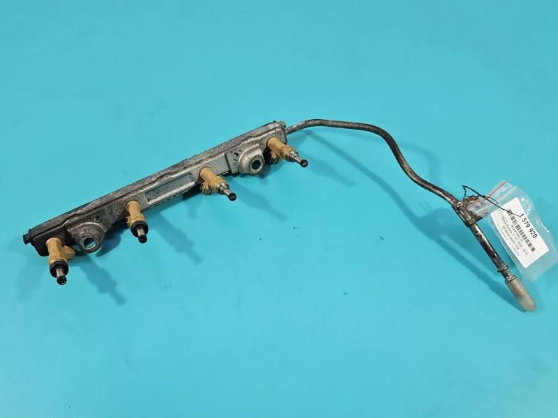 Форсунка Toyota Avensis T27 23250-0T030 — фото детали 7
