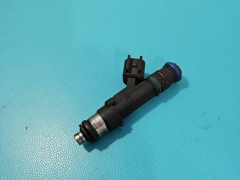 Форсунка Dodge Caravan 0280158119