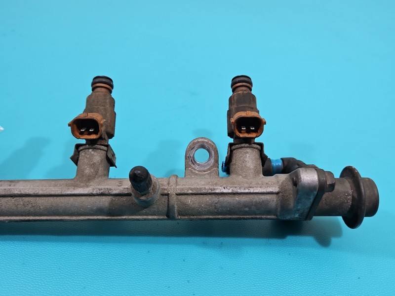 Форсунка Kia Carens 9260930008 — фото детали 3